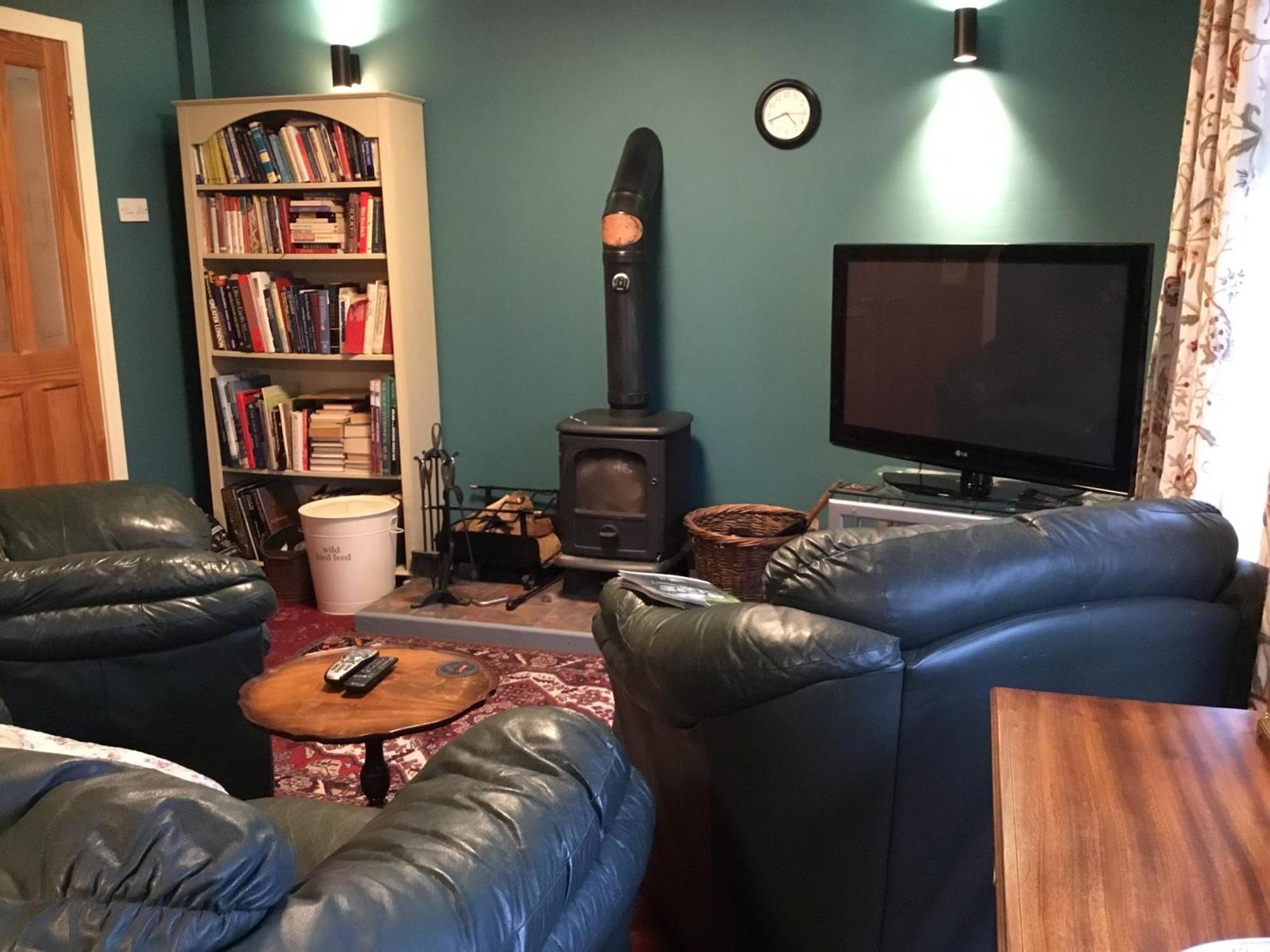 Lowri Cottage Hotel Shenstone Экстерьер фото